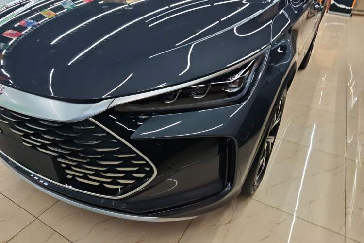 Used BYD Tang New Energy 2025 DM-i 115KM Prestige Model Left Front Headlight