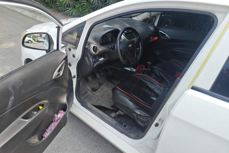 Used Chevrolet Sail 2013 Sedan 1.4L Manual Ideal Happiness Edition
