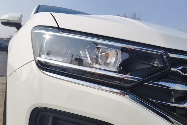 Used Volkswagen Tayron 2022 280TSI Two-Wheel Drive Luxury Smart Connectivity Version Exterior 6