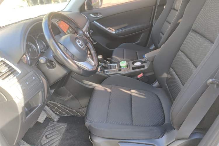 Used Mazda CX-5 2015 2.0L Automatic Two-Wheel Drive Urban Version
