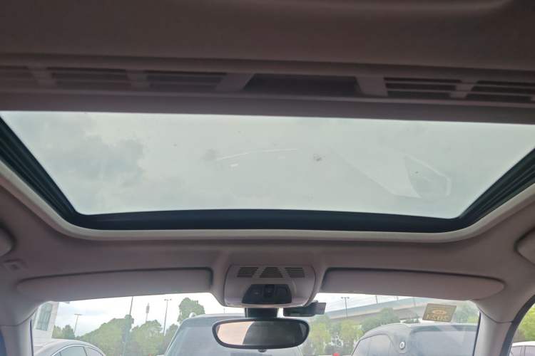 Used BMW 1 Series 2015 120i Leading Model
