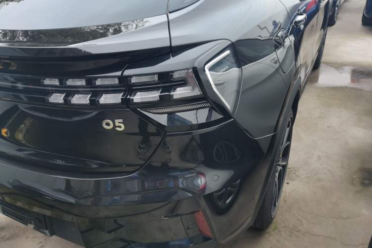 Used Lynk & Co 05 2020 2.0TD Two-Wheel Drive Shine Halo
