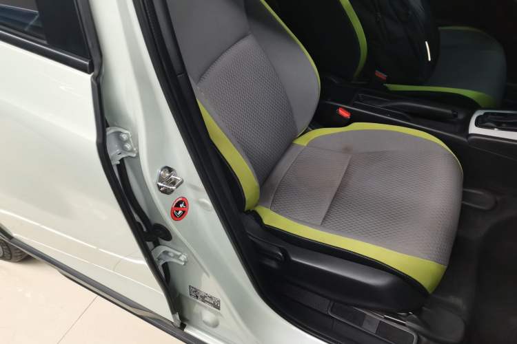 Used Honda Fit 2021 1.5L CVT Trendy Version Right Front Seat