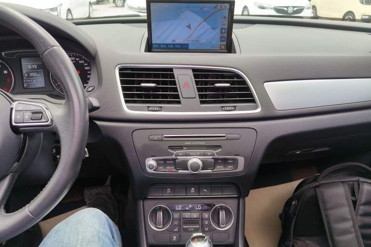 Used Audi Q3 2016 30 TFSI Fashion Model
