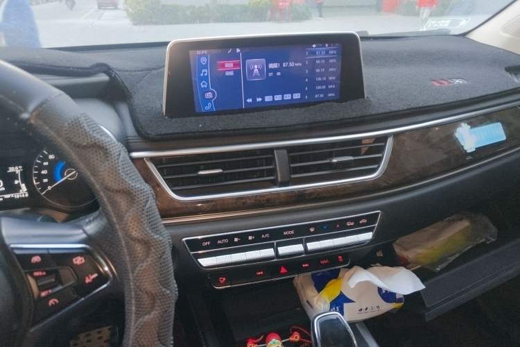 Used Dongfeng Fengon 580 2017 1.5T CVT Smart Style Model Audio And AC Panel