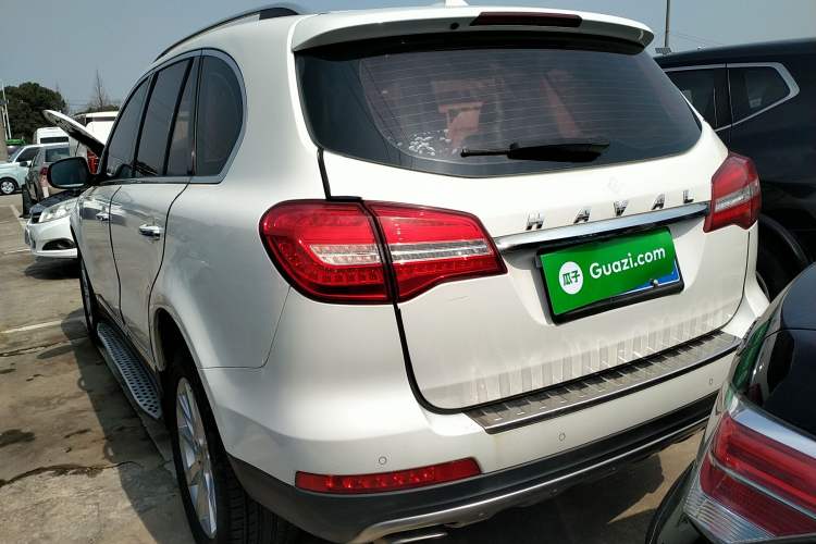 Used Haval H8 2015 2.0T Two-Wheel-Drive Luxury Version