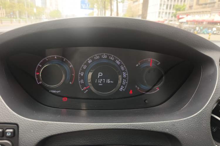 Used Luxgen Great 7 SUV 2014 2.2T Two-Wheel-Drive Smart Version
