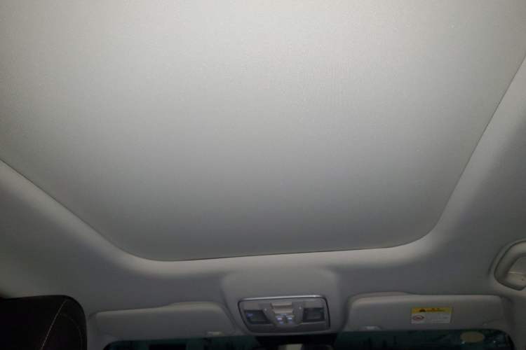 Used CHANGAN OSHAN X7 PLUS 2023 Enjoy Edition 1.5T Automatic Prestige Model Headliner