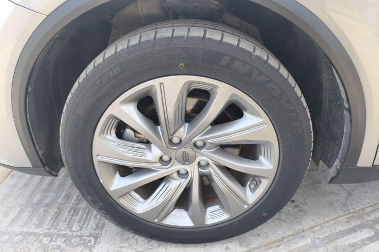 Used Geely Auto Jiajie 2021 Zhiqing 1.5TD DCT Luxury Model Left Front Wheel Hub