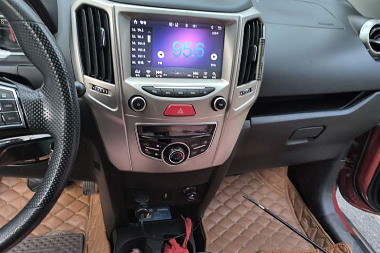 Used Haval H1 2017 Red-Label 1.5L AMT Comfort Model