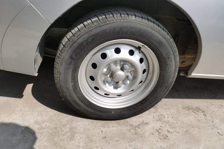 Used JAC Refine M3 2023 PLUS 1.5T 5/7-seat Classic Edition