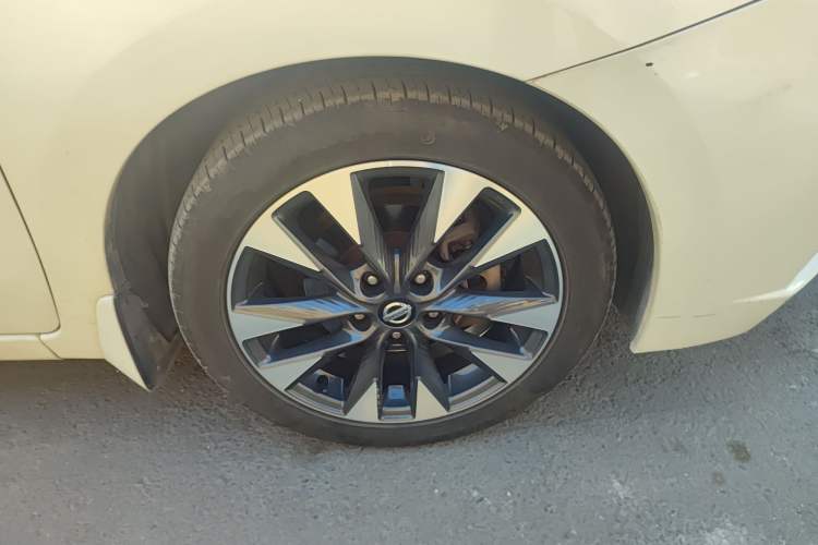 Used Nissan Lannia 2016 1.6L CVT Smart Cool Edition