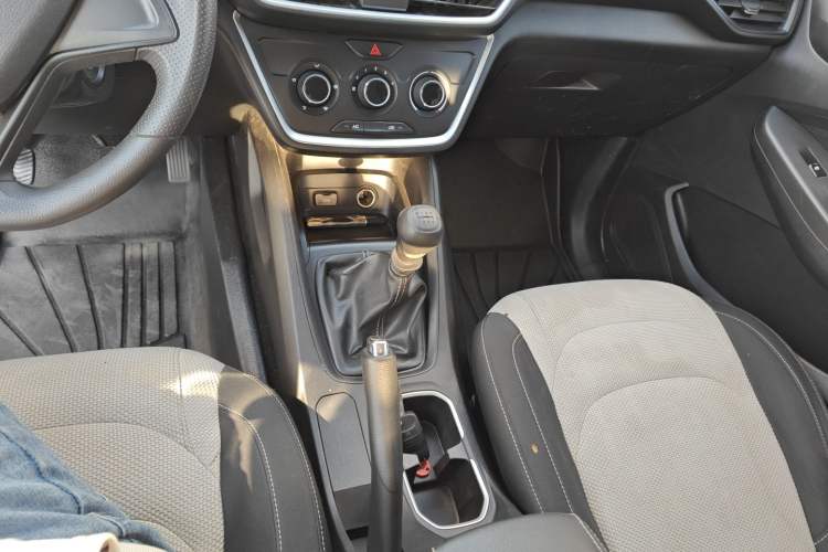 Used Wuling Hongguang S3 2018 1.5L Manual Standard Version China V Standard
