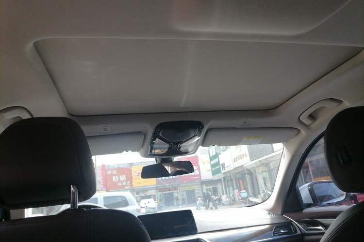 Used BMW 5 Series 2020 525Li M Sport Package