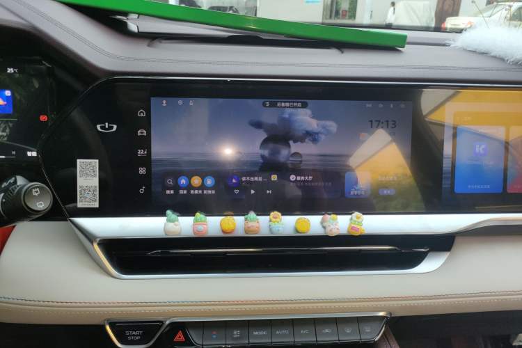 Used Geely Auto Monjaro L 2024 2.0TD High-Power Automatic Two-Wheel Drive Yunqi Version Audio And AC Panel