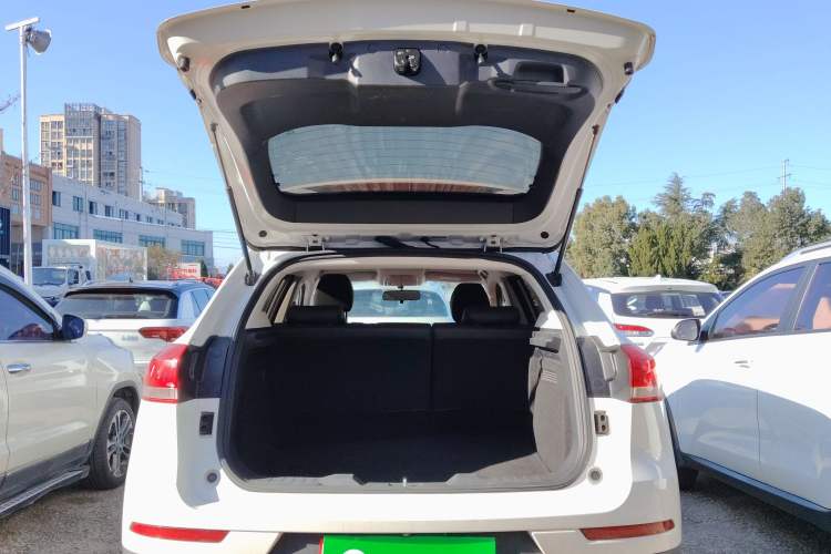 Used Haval H2s 2018 Red-Label 1.5T Dual-Clutch Fashion Edition