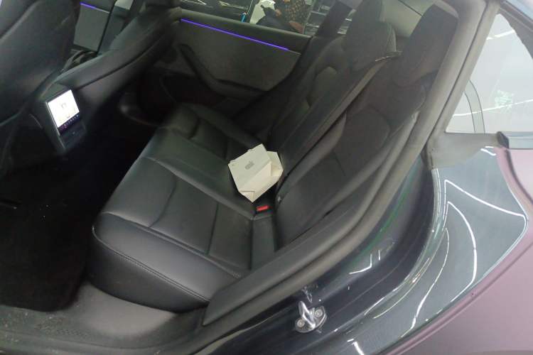 Used Tesla Model 3 2025 Rear-Wheel-Drive Version
