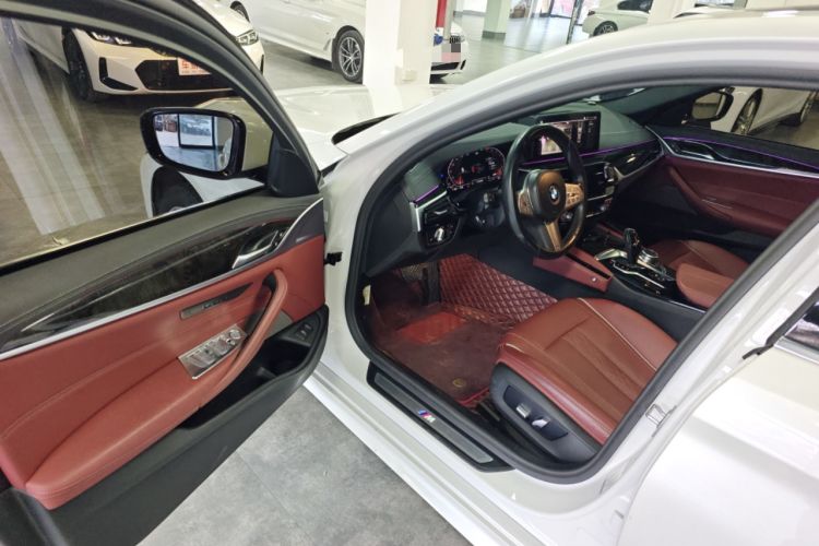 Used BMW 5 Series 2022 Second Facelift 525Li M Sport Package
