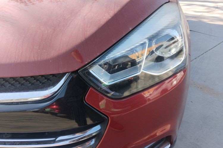 Used JAC Refine S2 2015 1.5L CVT Luxury Smart Version
