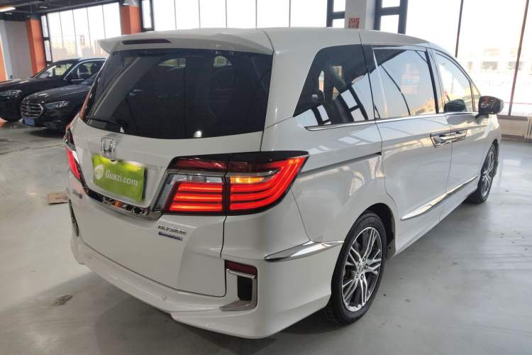 Used Honda Elysion 2019 2.0L Hybrid Luxury Edition