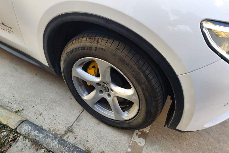 Used Alfa Romeo Stelvio 2017 2.0T 200HP Elite Edition
