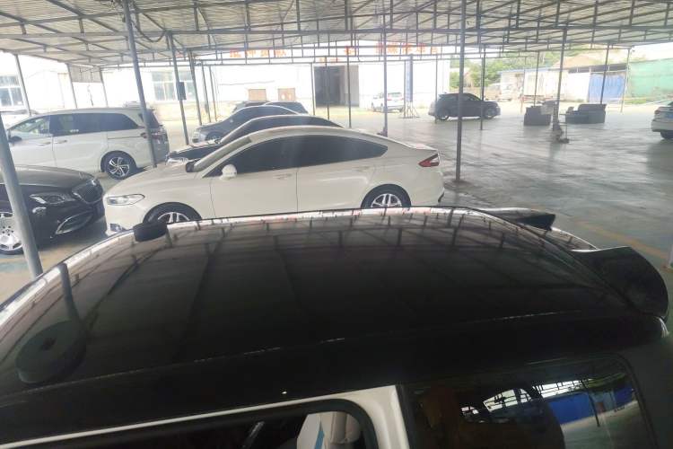 Used CHANGAN Lumin 2022 210km Sweet Edition Roof