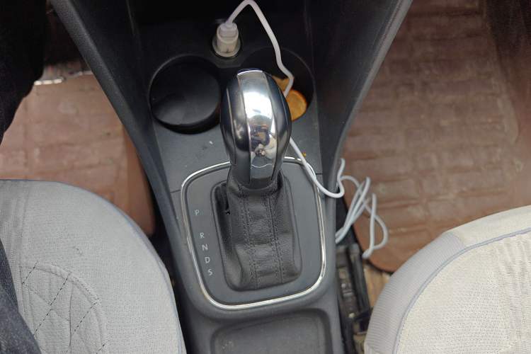 Used Volkswagen Polo 2016 1.4L Automatic Trendy Model Gear Lever