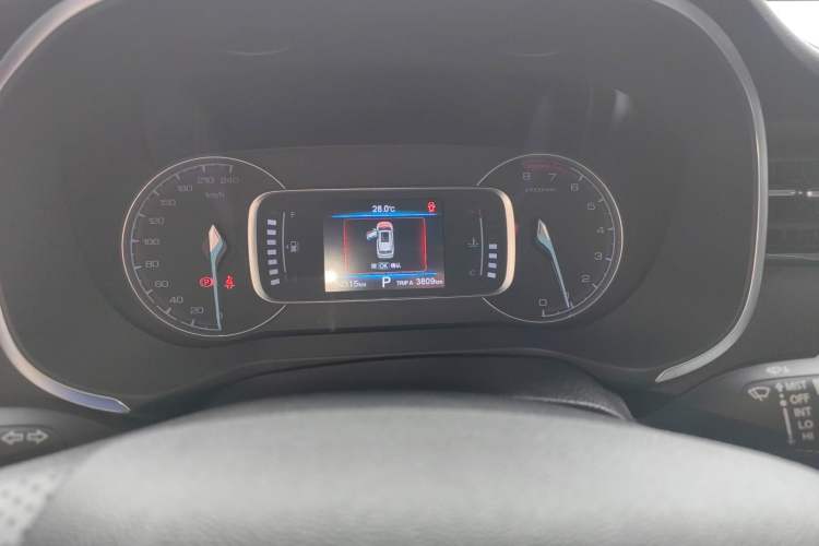 Used CHANGAN OSHAN COS1 2020 GT 2.0T Automatic Luxury 7-Seater Instrument Cluster