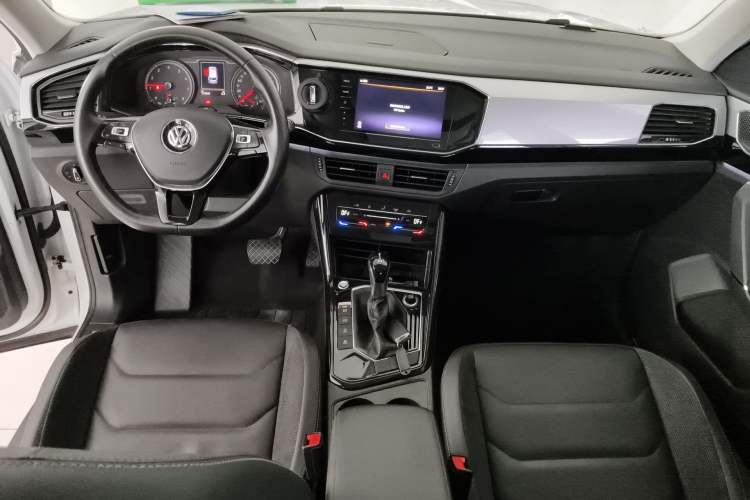 Used Volkswagen Tayron 2020 280TSI Two-Wheel Drive Luxury Connect Edition Center Console