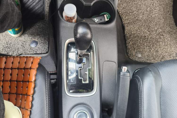 Used Mitsubishi Outlander 2016 2.4L 4x4 Elite Edition 5 Seats