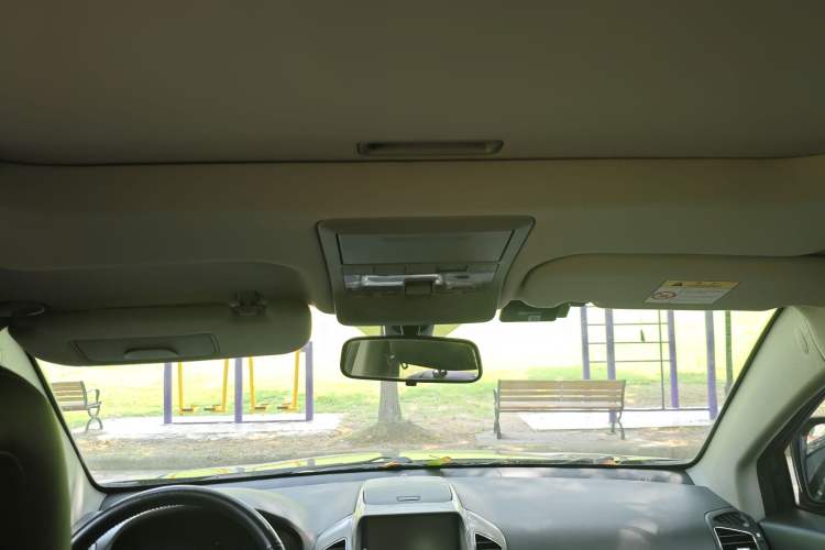 Used Chevrolet Captiva 2014 2.4L 4x4 Flagship Edition 7 Seats
