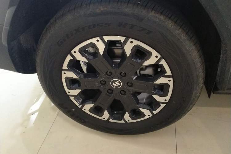 Used Jetour Zongheng G700 Trailblazer 2025 Model Xiangjing Edition 6-seater