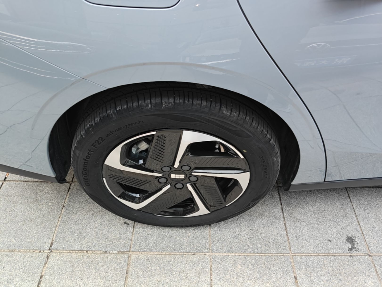 Geely Galaxy L6 2024 125km PLUS Dragon Edition — снимка 11