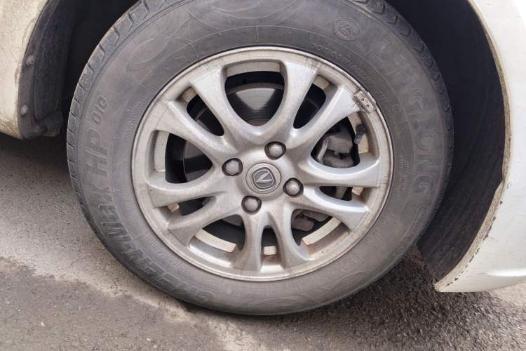 Used Kia K2 2015 Sedan 1.4L Manual Transmission GL