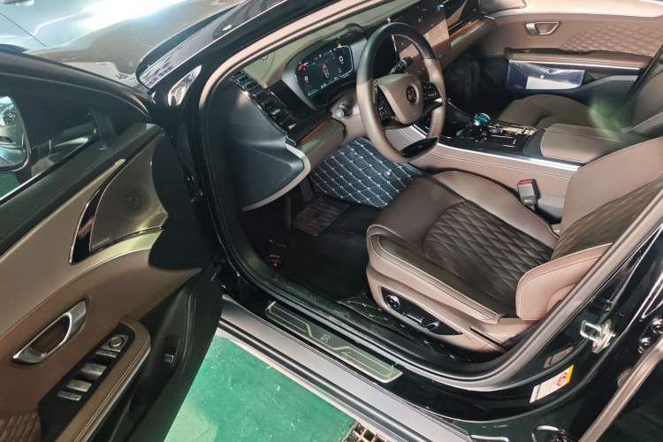 Used BYD Han 2023 EV Champion Edition 605KM Front-Drive Premium Model