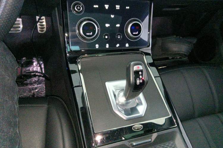 Used Land Rover Range Rover Evoque 2020 249 PS R-DYNAMIC S Sport Edition
