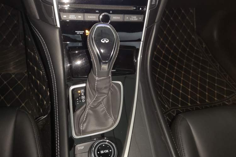 Used Infiniti Q50L 2022 2.0T Comfort Edition
