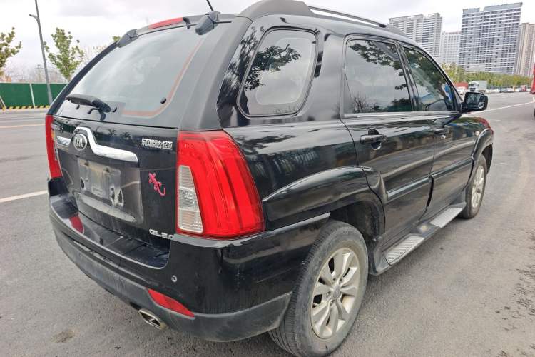 Used Kia Sportage 2013 2.0L Manual Two-Wheel Drive GL Trim