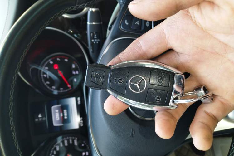 Used Mercedes-Benz V-Class 2017 V 260 L Prestige Extended Edition