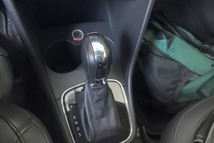 Used Volkswagen Polo 2016 1.6L Automatic Luxury Model
