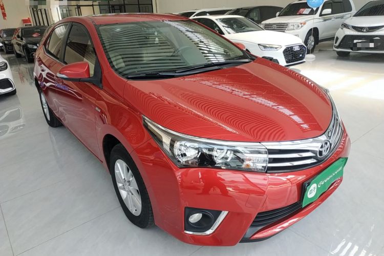 Used Toyota Corolla 2014 1.6L CVT GL Front Right 45 Deg