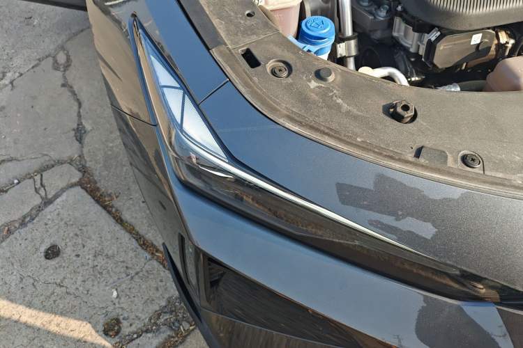 Used Changan UNI-V 2024 1.5T Prestige Sport Edition