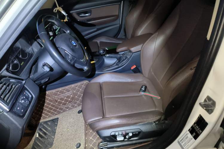 Used BMW 3 Series 2018 320Li Fashion Model
