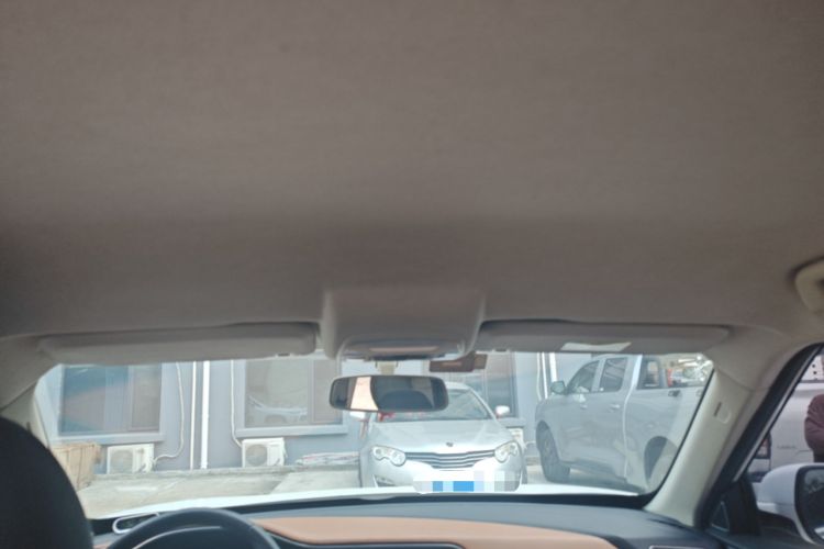 Used Zotye T300 2017 1.5L Manual Luxury Model Headliner