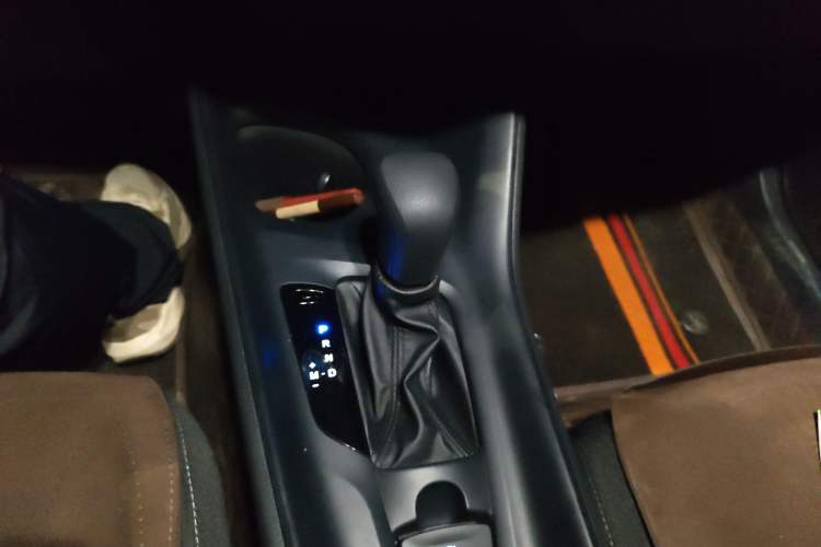 Used Toyota IZOA 2021 2.0L Enjoy Edition
