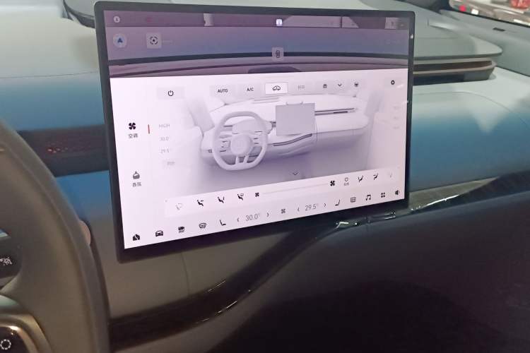 Used Zeekr MIX 2025 Intelligent Driving Version
