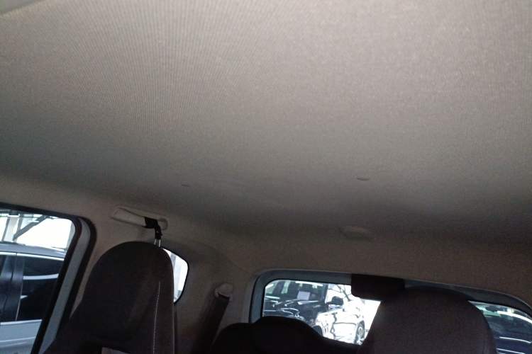 Used Wuling Hongguang MINIEV 2020 Enjoy Edition Lithium-Ion Battery Headliner