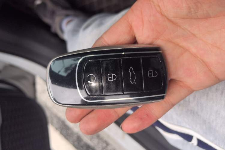 Used Chery Fengyun A8 2024 127 ZHU FENG Version
