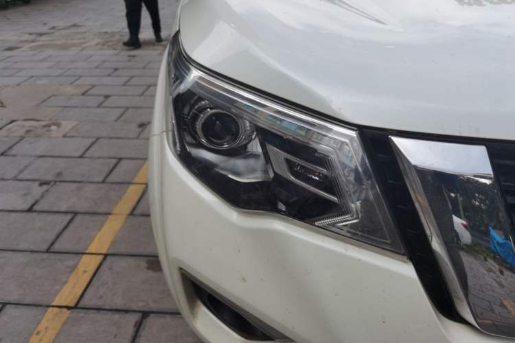 Used Nissan Terra 2020 2.5L XL Upper Automatic Two-Wheel Drive Luxury Edition
