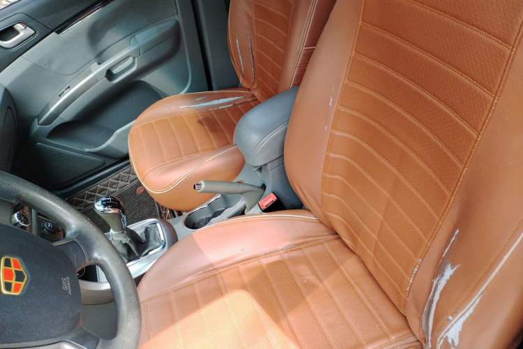 Used Geely Auto Classic Emgrand 2012 Sedan 1.5L Manual Standard Model Left Front Seat